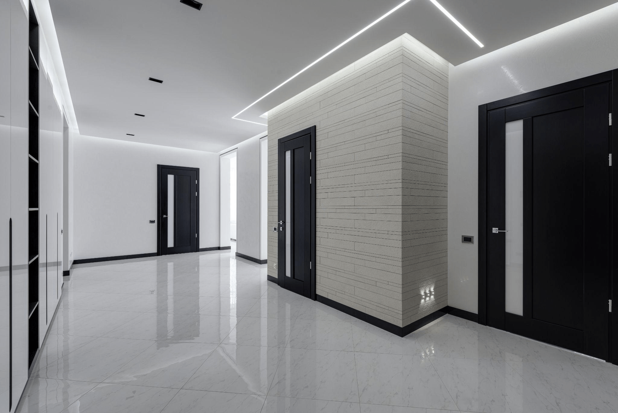 LED linear light for office applications