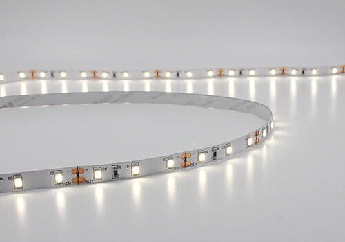Sourcing Map 50 Clip Trasparenti Per Montaggio Strisce LED Al Neon 8 Mm - Supporti In Policarbonato Per Interni/esterni - Con Foro Per Vite